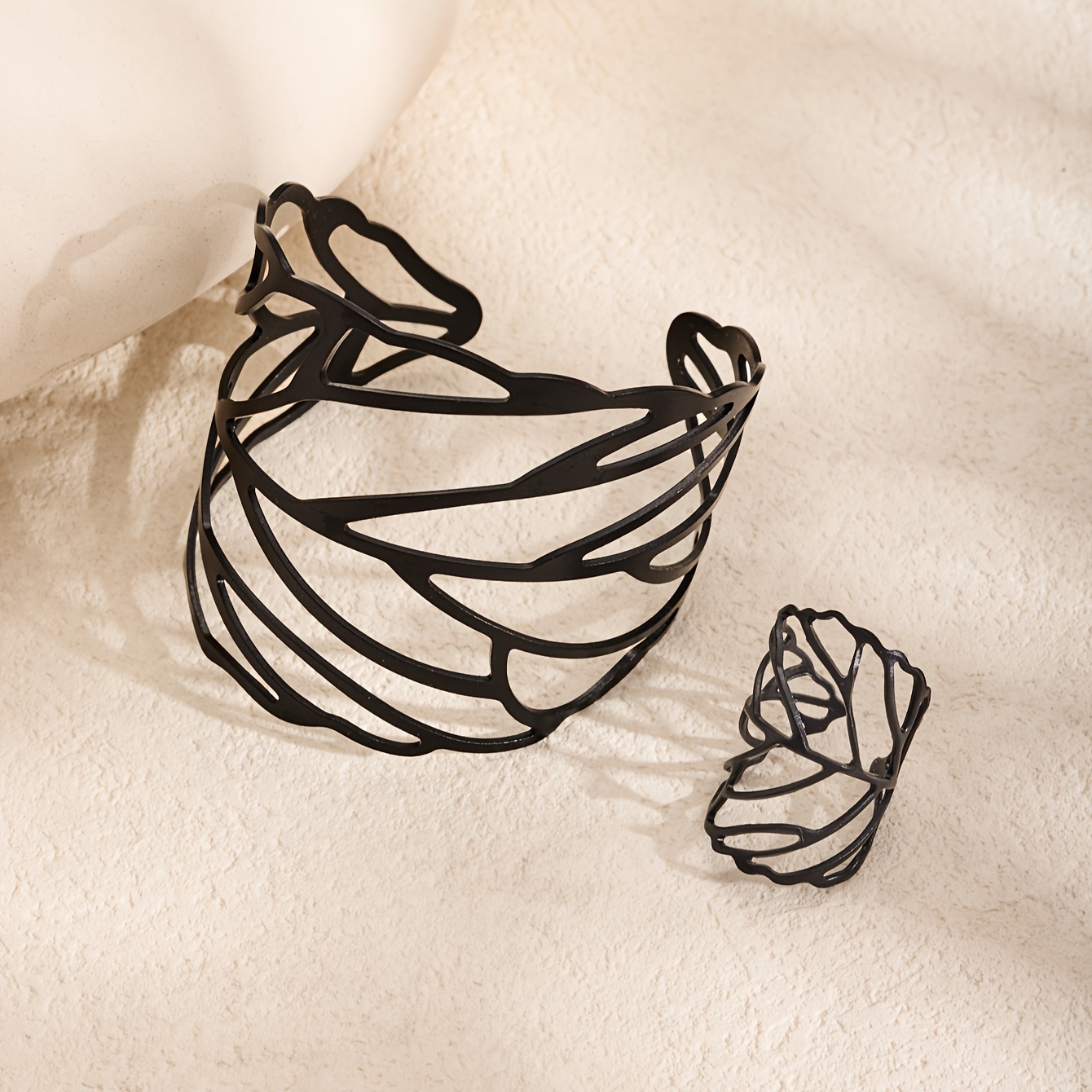 Vintage Leaf Ring Set and Bracelet